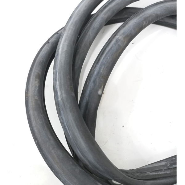 Borracha Vedação Porta Dianteira Esquerda Fiat Toro 2012