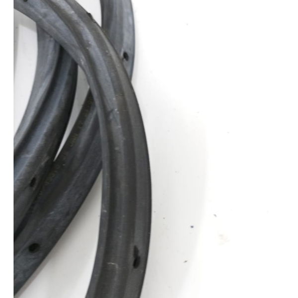 Borracha Vedação Porta Dianteira Esquerda Fiat Toro 2012