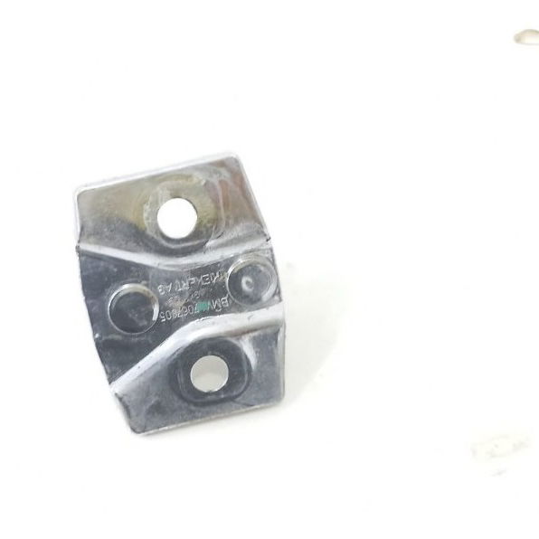 Batente Fechadura Porta Dianteira Esquerda Bmw 320i 2008