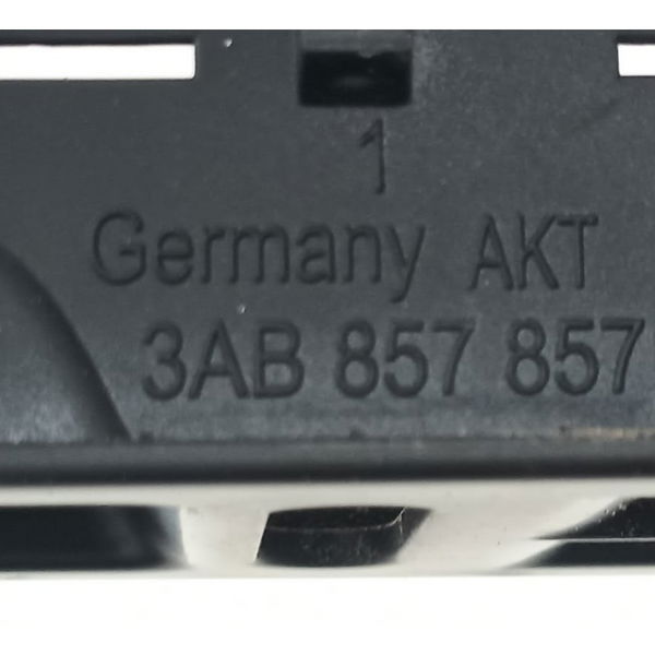 Moldura Botão Vidro Diant Esq Vw Passat Variant 2.0 Tsi 2013