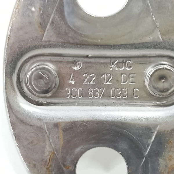 Batente Fechadura Tras Direit Vw Passat Variant 2.0 Tsi 2013