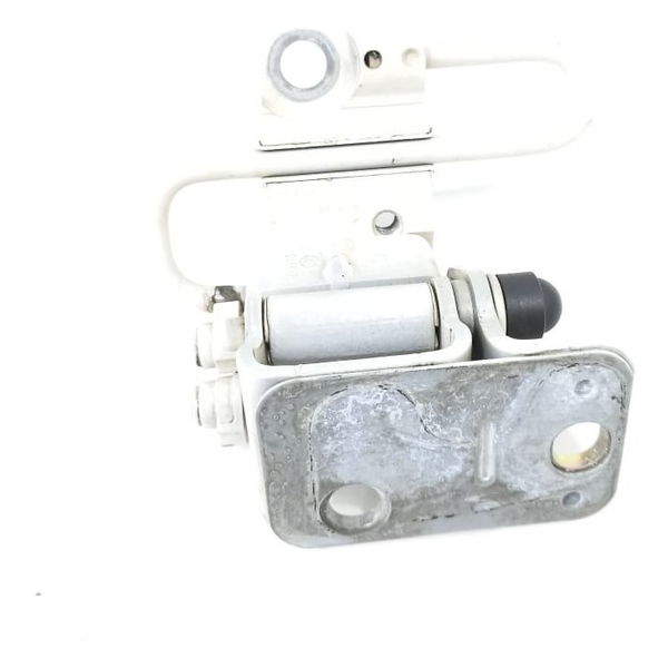 Dobradiça Inferior Porta Tra Esq Passat Variant 2.0 Tsi 2013