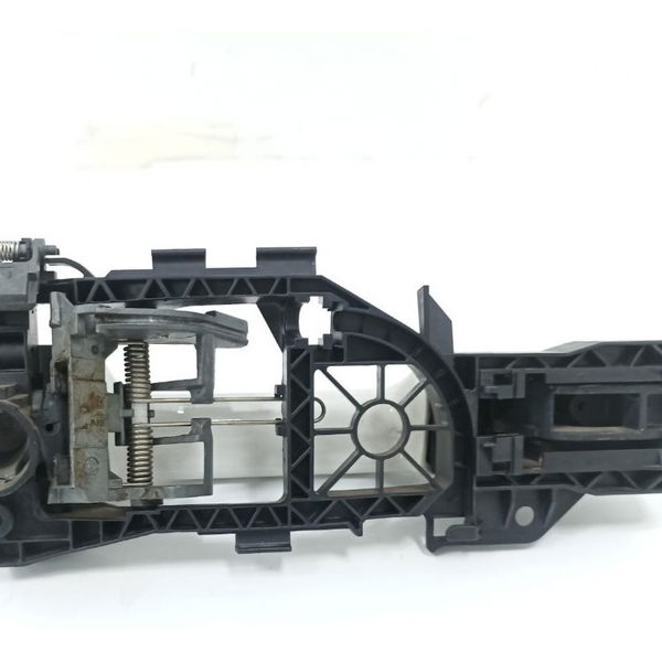 Maçaneta Externa Traseira Esquer Passat Variant 2.0 Tsi 2013