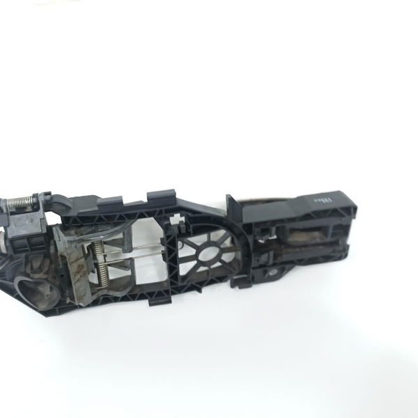 Maçaneta Externa Traseira Esquer Passat Variant 2.0 Tsi 2013