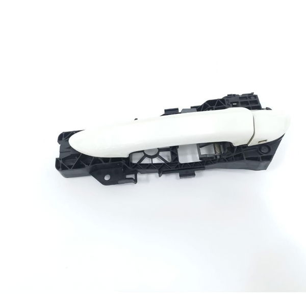 Maçaneta Externa Traseira Esquer Passat Variant 2.0 Tsi 2013