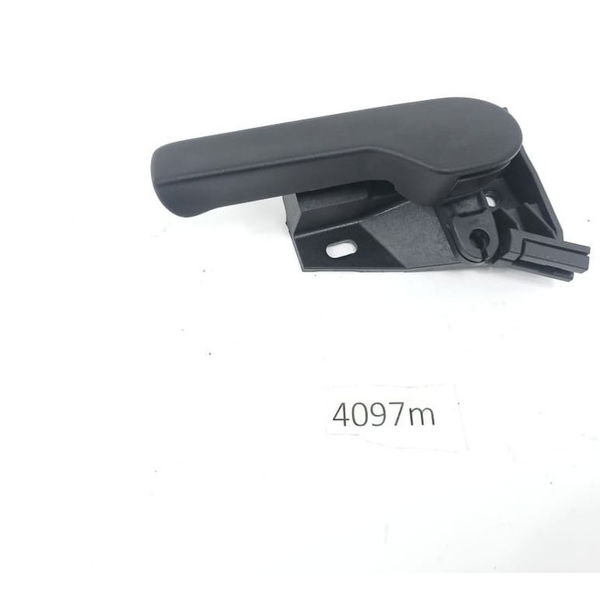 Alavanca Abertura Capô Vw Passat Variant 2.0 Tsi 2013