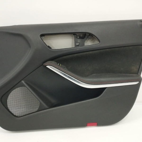 Forro Porta Dianteira Direita Mercedes Gla200 2015