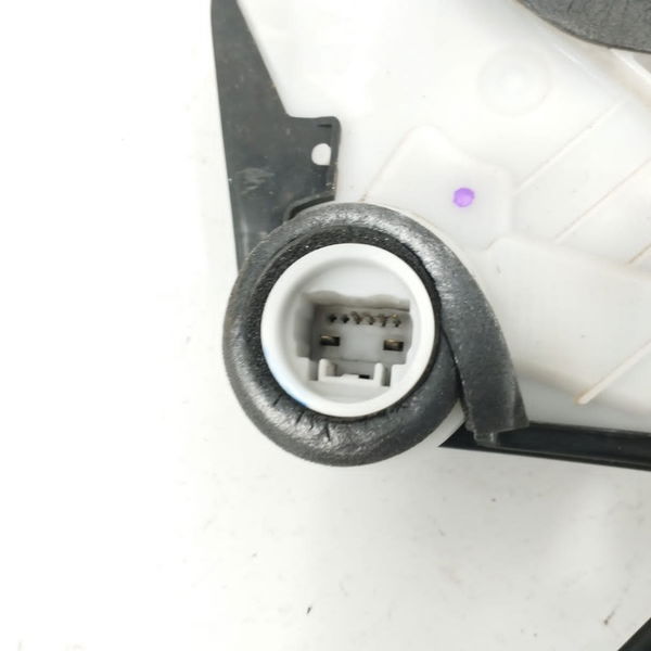Fechadura Porta Dianteira Direita Honda Hrv 2016