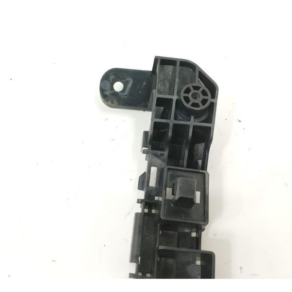 Guia Direito Parachoque Dianteiro Honda Hrv 2016