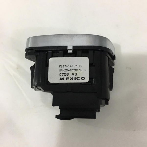 Botão Interruptor Trava Portas Ford Focus Titanium 2016 D. D