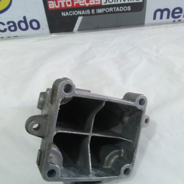 Suporte Do Coxim Do Motor Da Mercedes C250 2011 A2712232704