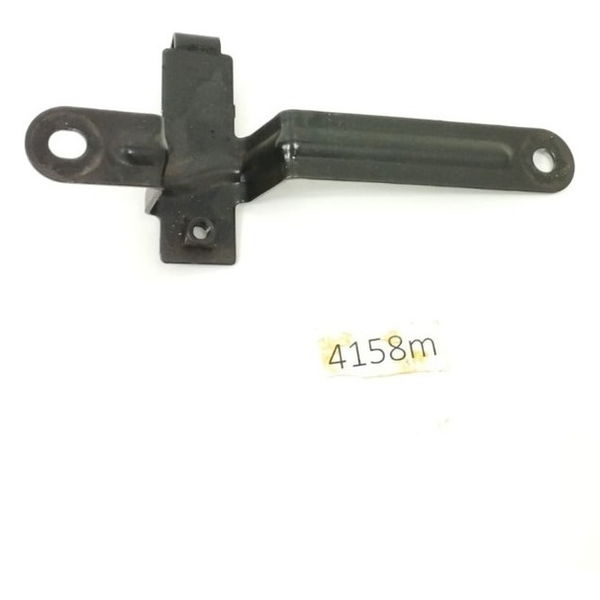 Suporte Bomba Auxiliar Água Audi A1 Tfsi 1.4 2012