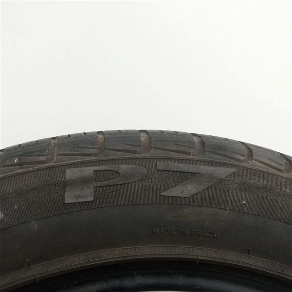 Pneu Pirelli P7 205/55r16 91 V Dot 1814