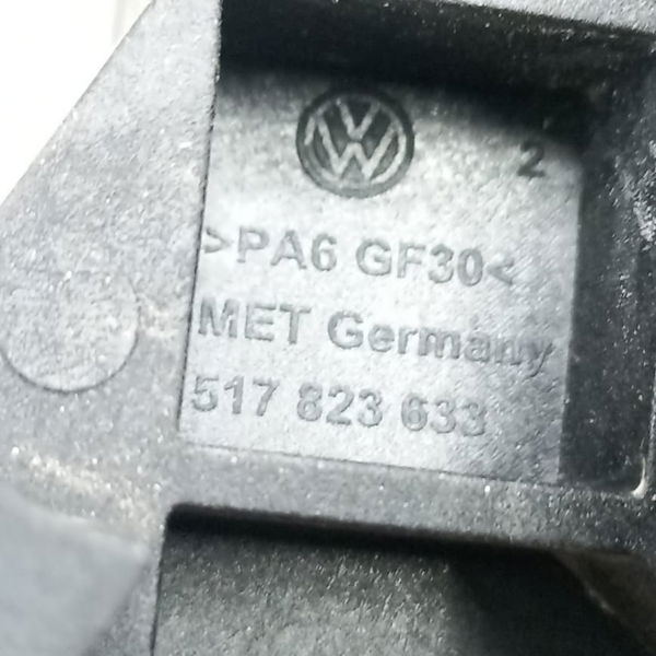 Alavanca Abertura Capô Vw Golf 2015 517823633