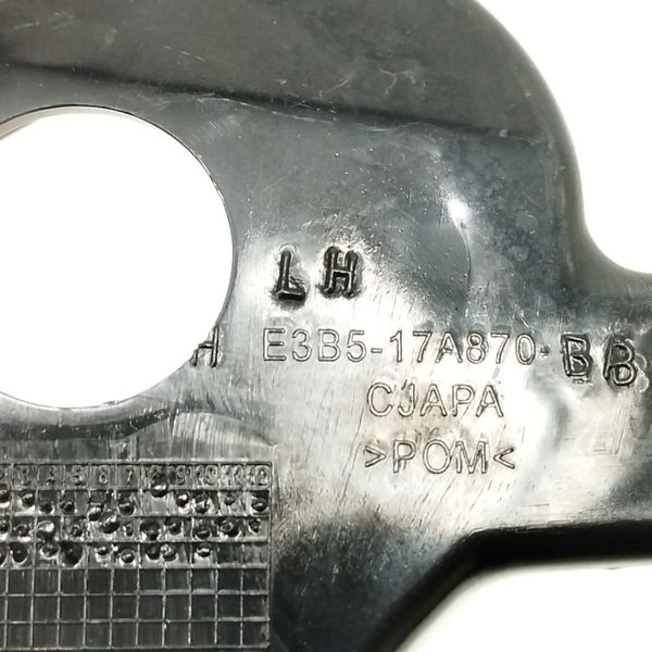 Guia Esquerdo Para-choque Dianteiro Ford Ka S 1.0 2017-18