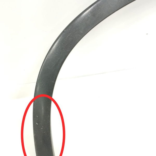 Aplique Paralama Traseiro Direito Vw Tiguan 2016