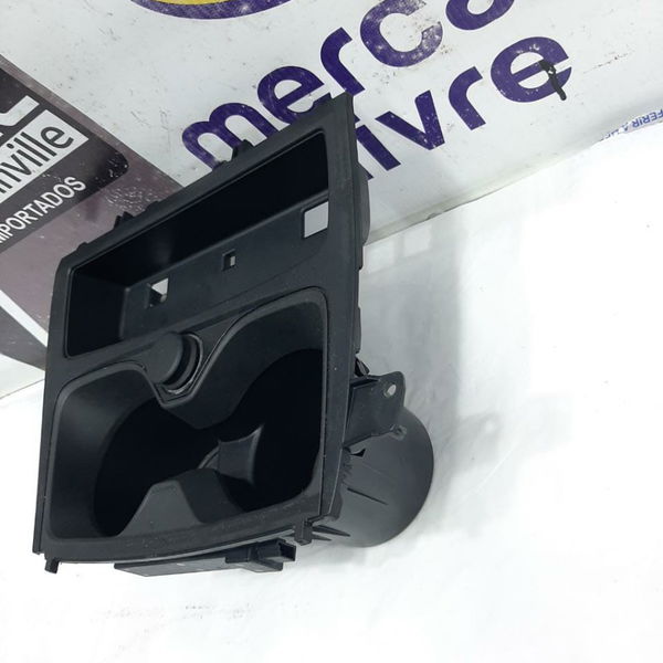 Acabamento Porta Copo Console Bmw 120i 2.0 2016 9207320