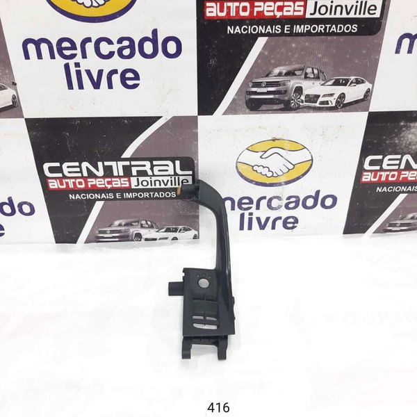 Apoio Encosto Braço Dianteiro Esquerdo Audi Q3 2013 Detalhe