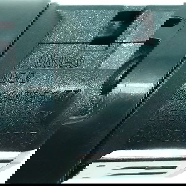 Entrada Aux Peugeot 408 Thp 2018