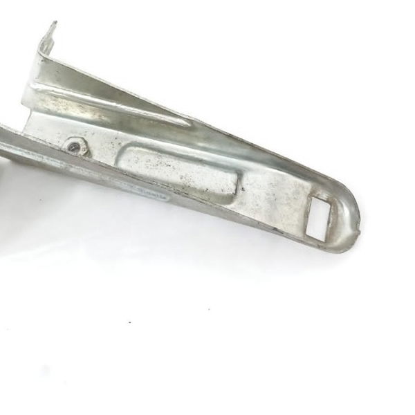 Suporte Esquerdo Fechadura Fiat Idea Adventure 2014-15