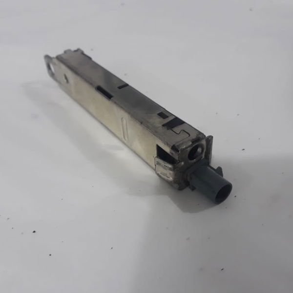 Amplificador Direito Antena Volkswagen Jetta 2017