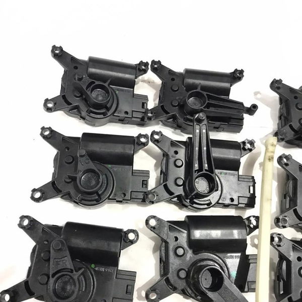 Motor Atuador Ar Touareg 4.2 V8 2007 2008 52411483 Unidade