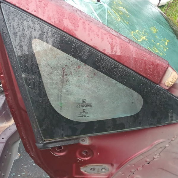 Vidro Óculos Dianteiro Direito Honda Wrv 2018