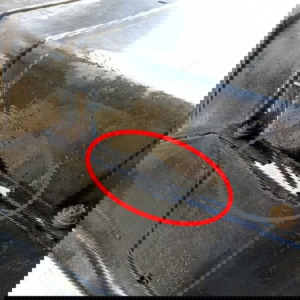 Defletor Motor Mercedes-benz Axor 1933 2012 9425201823