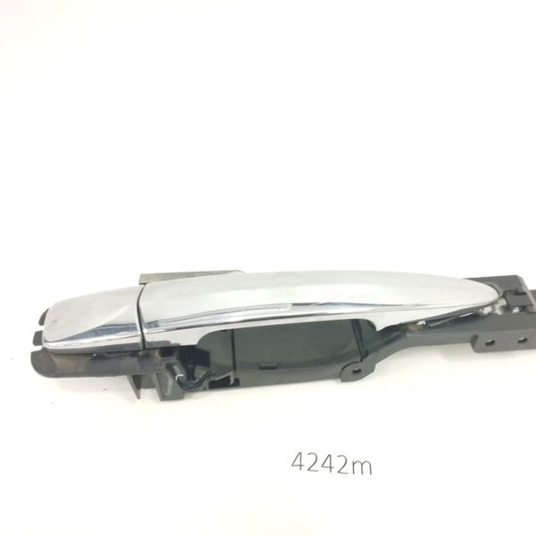 Maçaneta Externa Porta Traseira Direita Nissan Sentra 2015