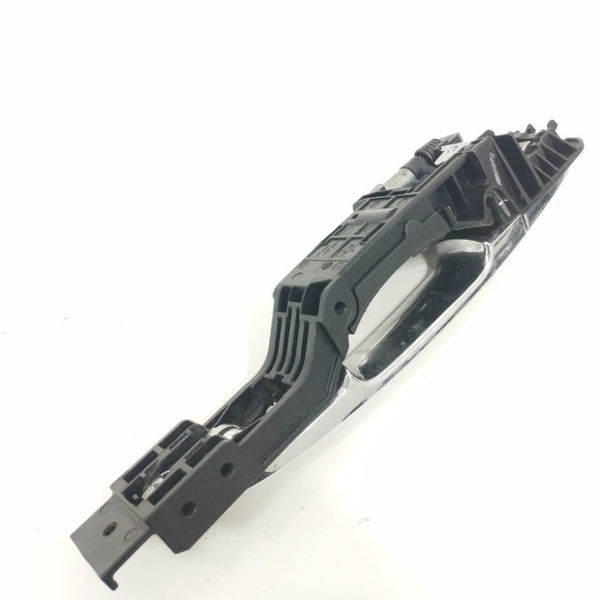 Maçaneta Externa Porta Traseira Direita Nissan Sentra 2015