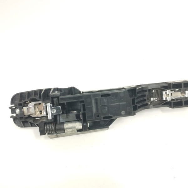 Maçaneta Externa Porta Traseira Direita Nissan Sentra 2015