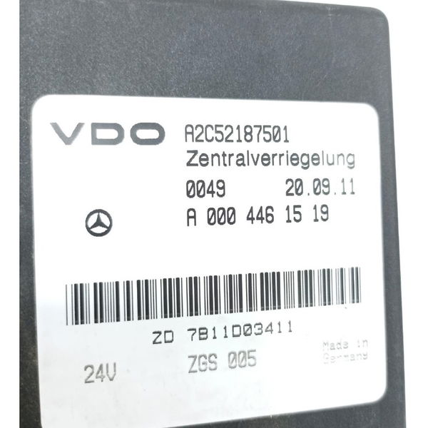 Módulo Central Vdo Mercedes-benz Axor 1933 2012 A0004461519