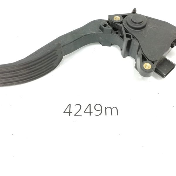 Pedal Acelerador Nissan Sentra 2015
