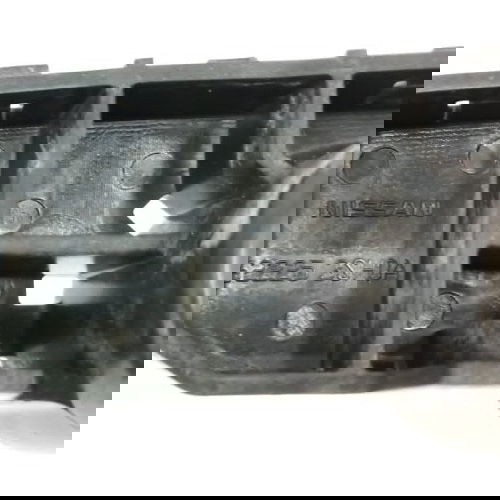 Suporte Esquerdo Parachoque Dianteiro Nissan Sentra 2015
