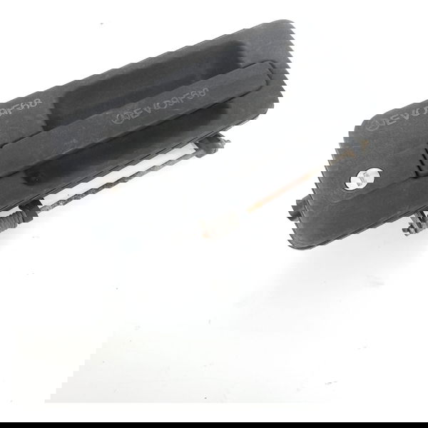 Maçaneta Externa Dianteira Dir Mercedes-benz Axor 1933 2012