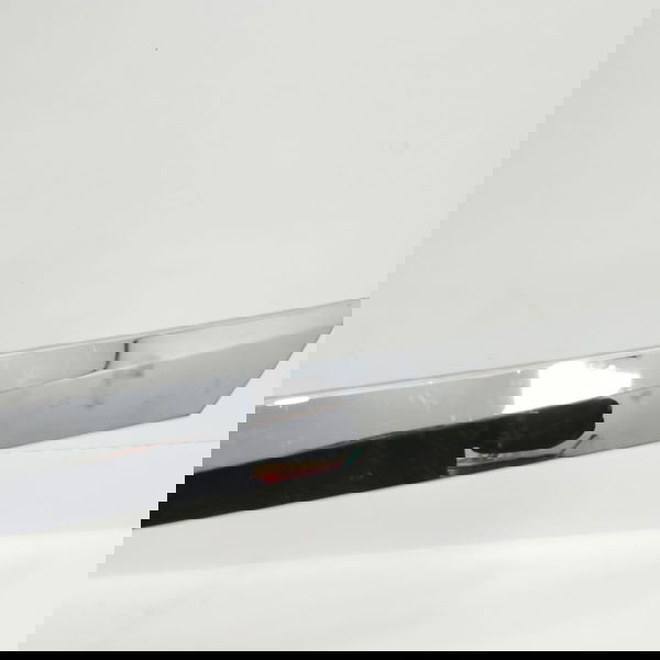 Acabamento Luz Placa Nissan Sentra 2015