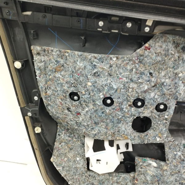 Forro Porta Dianteira Direita Nissan Sentra 2015