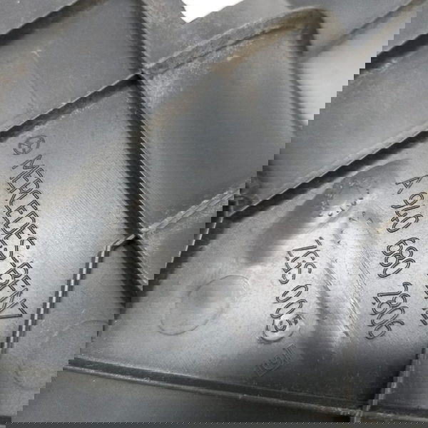 Acabamento Direito Painel Mercedes-benz Axor 1933 2012