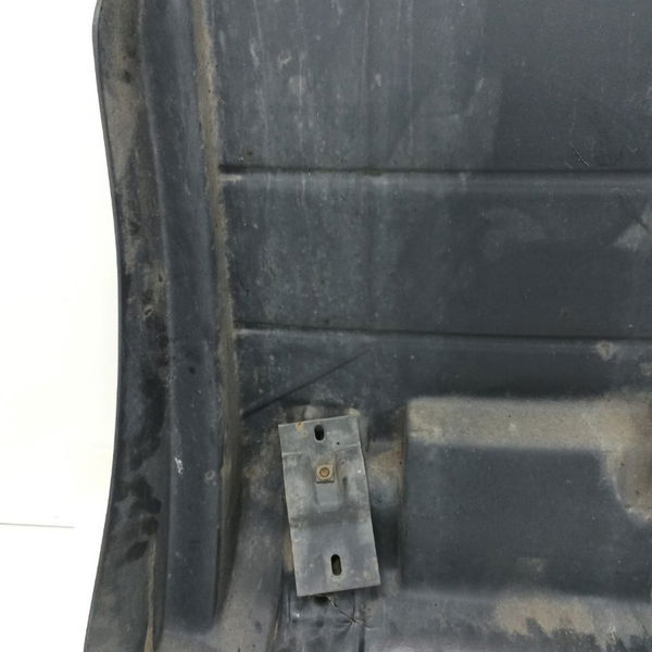 Paralama Traseiro Direito Mercedes-benz Axor 1933 2012