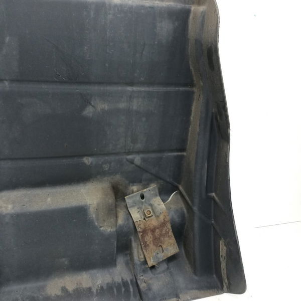 Paralama Traseiro Direito Mercedes-benz Axor 1933 2012