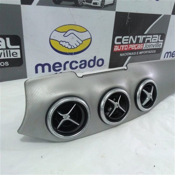 Difusor De Ar Central Com Moldura Mercedes Cla 200 2015