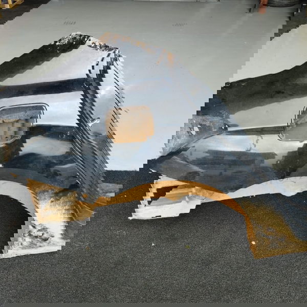 Lateral Direita Citroen C4 Lounge