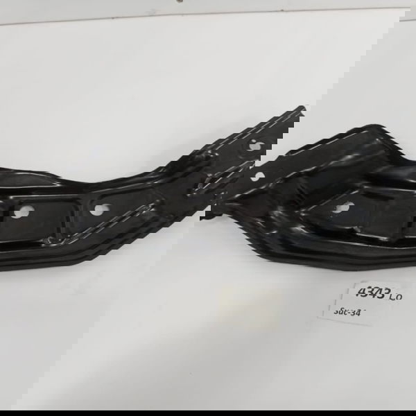 Suporte Paralama Dianteiro Direito Vw T Cross Hl 2022