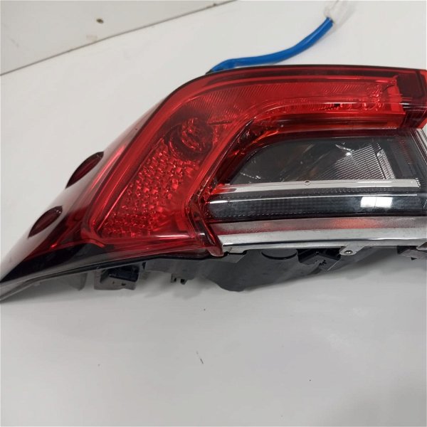 Lanterna Esquerda Toyota Corolla Xei 2.0 2022
