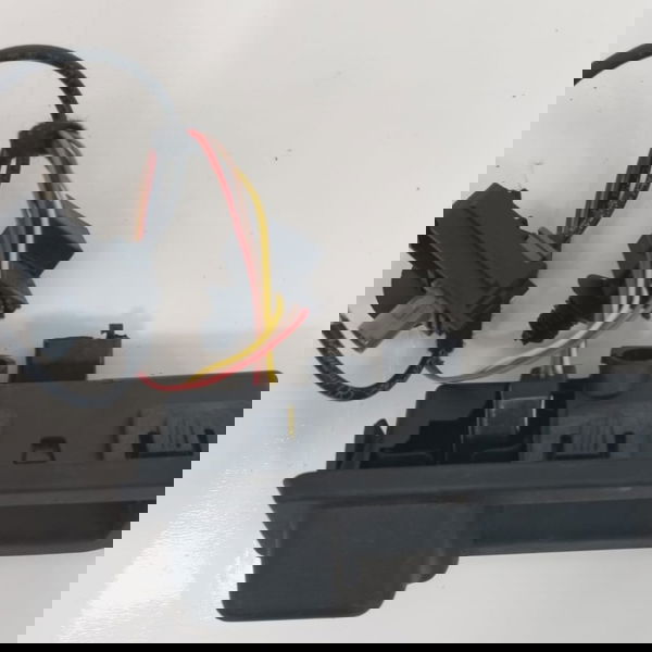 Câmera Ré Vw Jetta Gli 2021