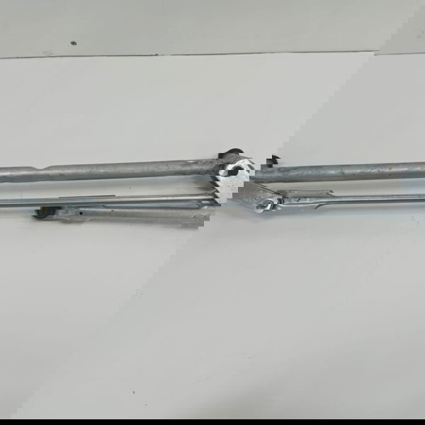 Galhada Limpador Para-brisa Vw Jetta Gli 2021