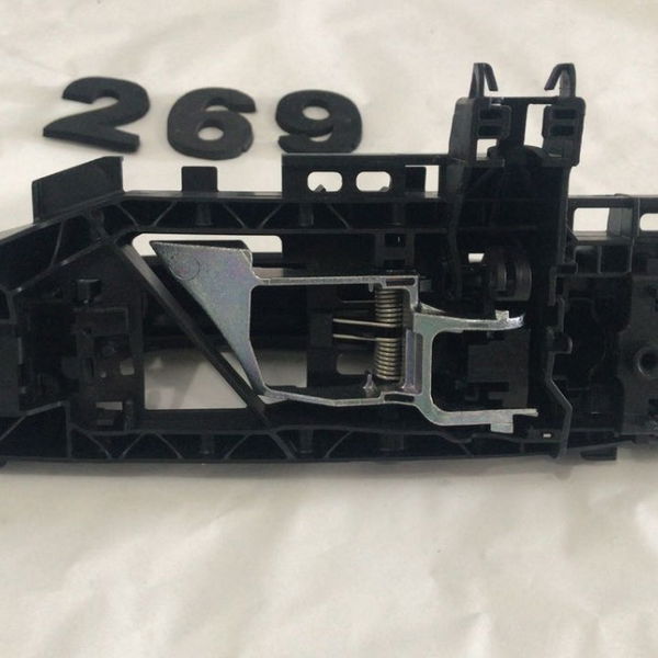 Maçaneta Externa Traseira Esquerda Mercedes Benz C180 2018