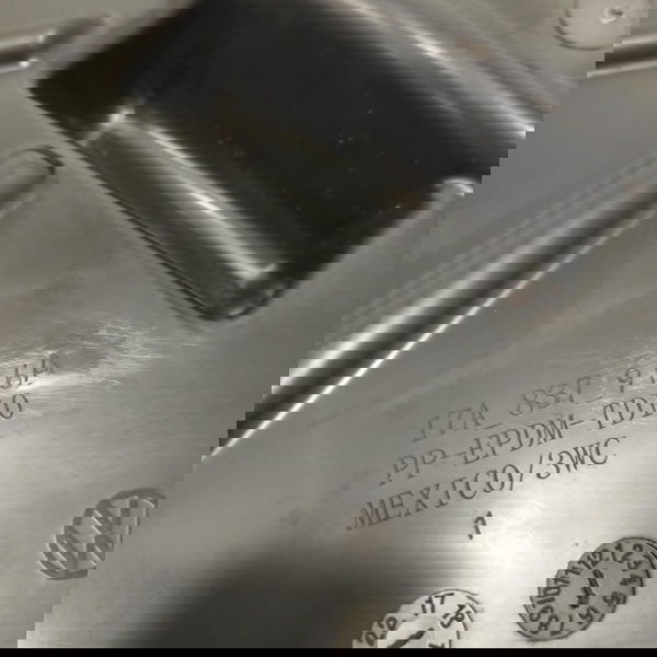 Acabamento Interno Porta Dianteira Direita Vw Jetta Gli 2022