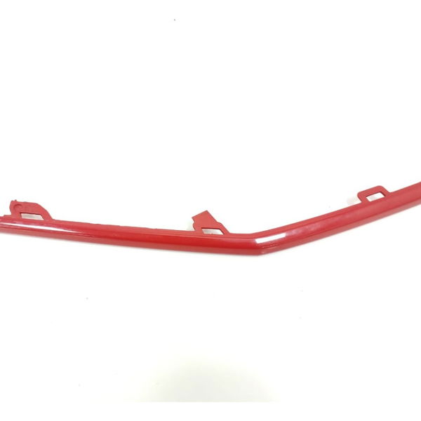 Friso Para-choque Lado Direito Vw Jetta Gli 2021 2022