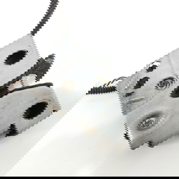 Fechadura Capô Vw Jetta Gli 2021 2022